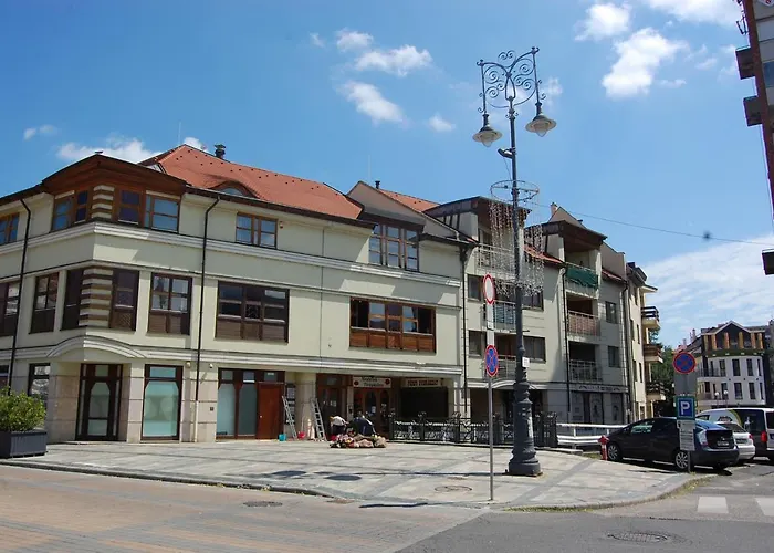 Apartman Treasure Box